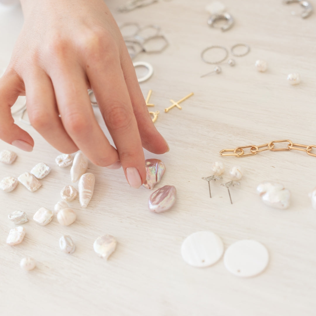 Why Your Holiday Shopping Should Be Local in New Hampshire