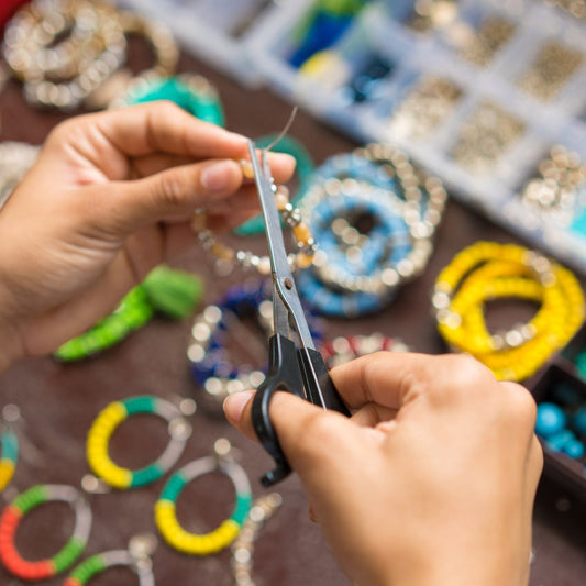 Discover Handmade Gifts at Locally Handmade