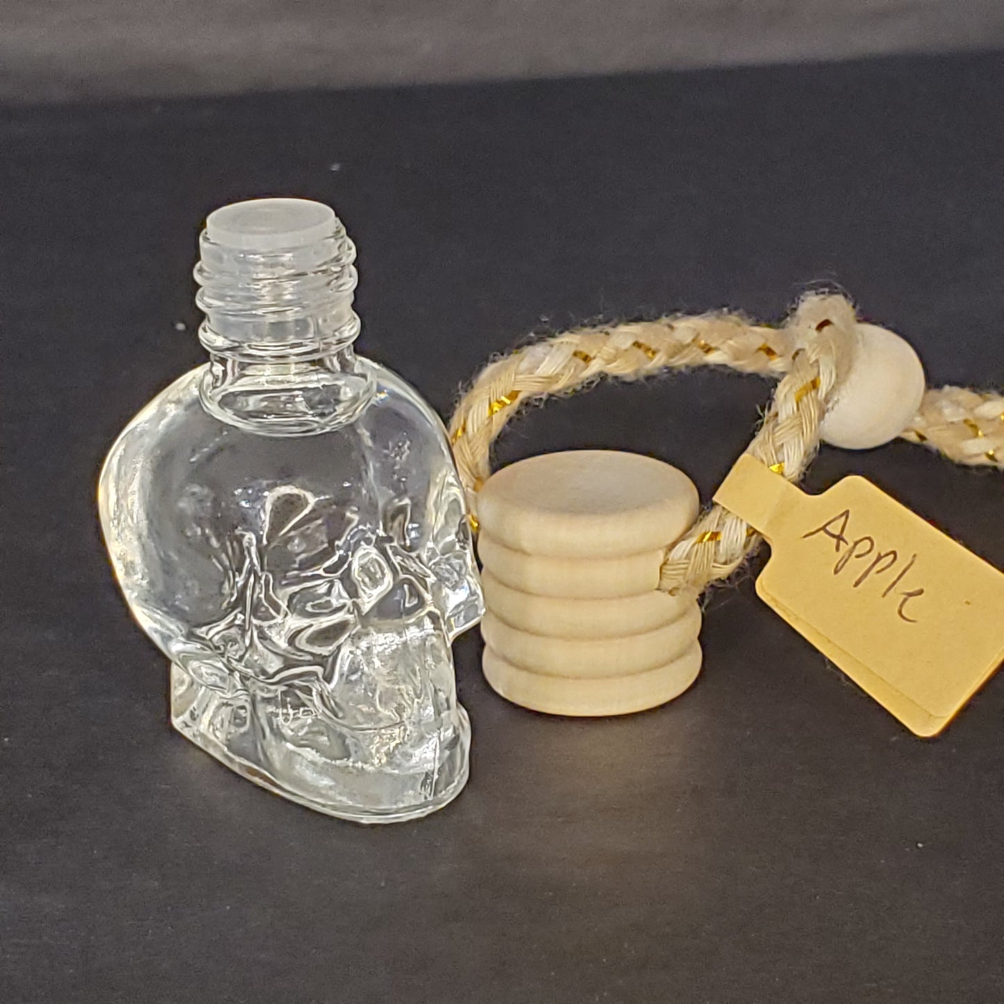 Apple - Skull Car Diffuser