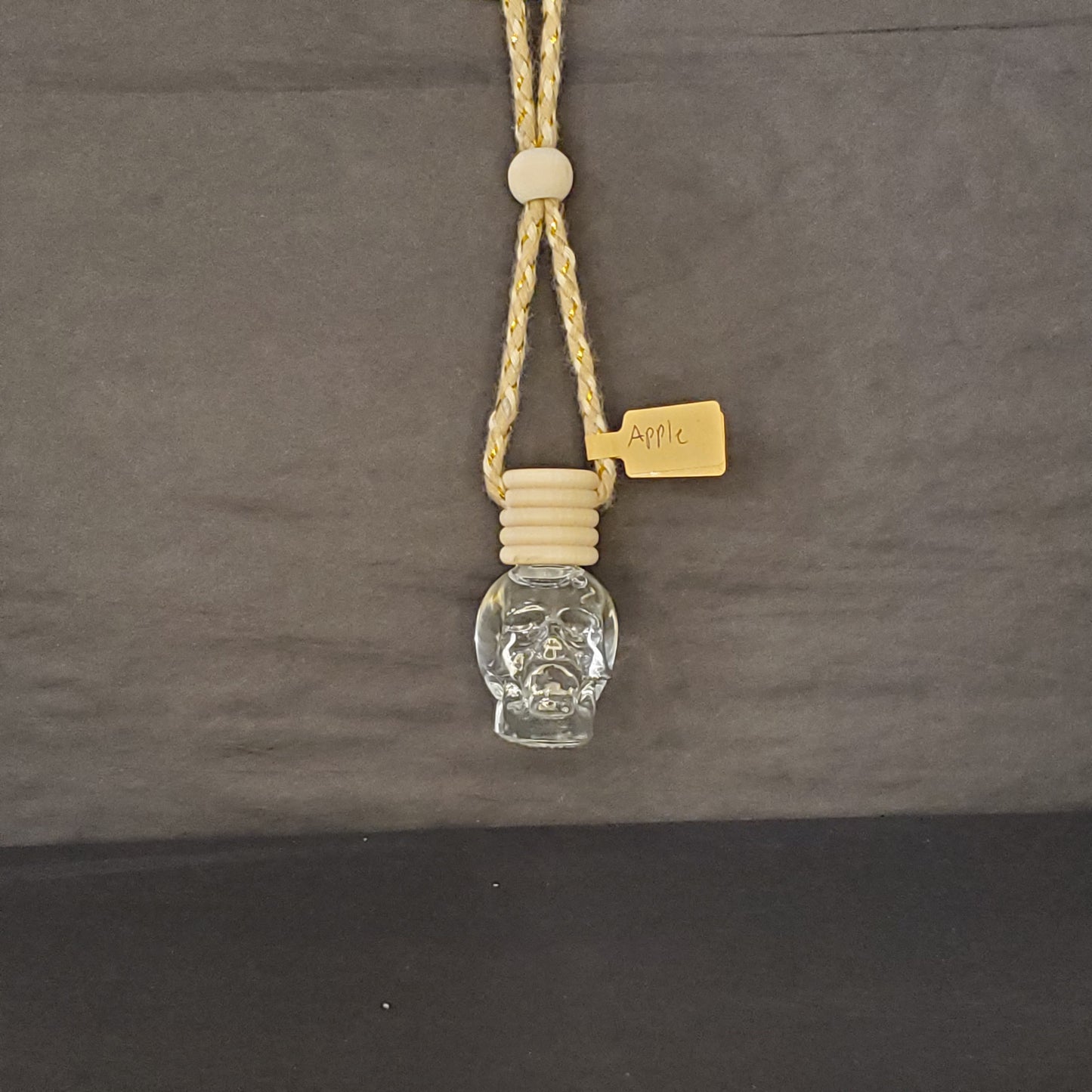 Apple - Skull Car Diffuser